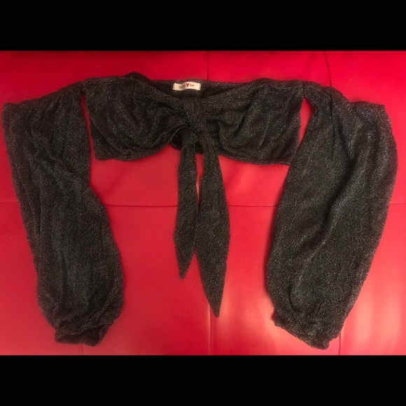 2 piece ,off shoulder shimmer set - Picture 2 of 3